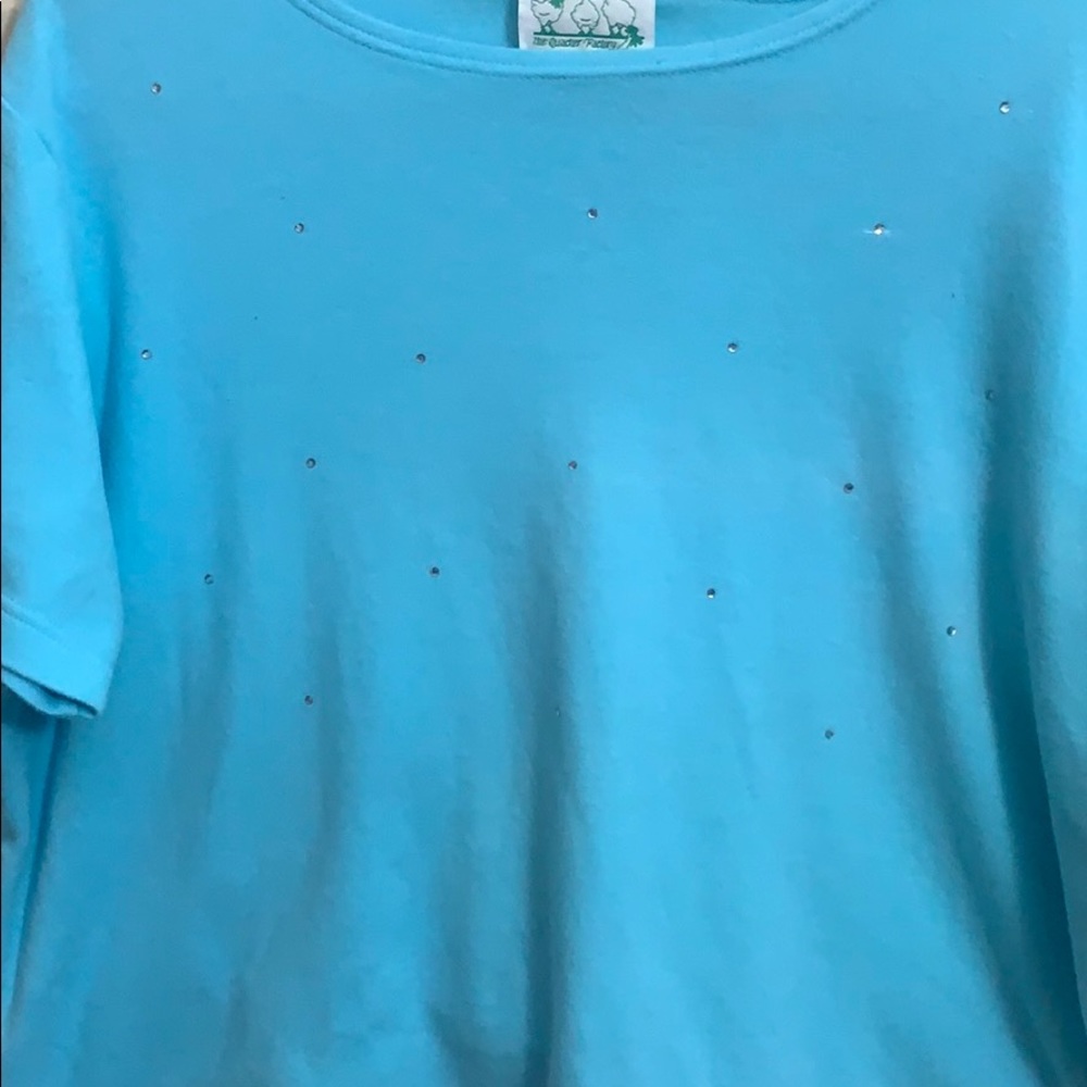 QF light blue Tee Top w/ rhinestones. XL